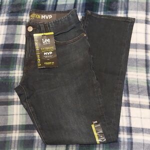 Lee Black Straight Jeans Sleek Modern Design